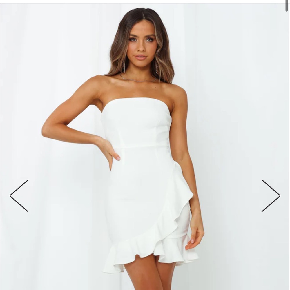 Hello Molly White Touch of Grace Dress Size Small/ US 4